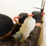 Evitare furti e aggressioni in casa è possibile: ecco come fare
