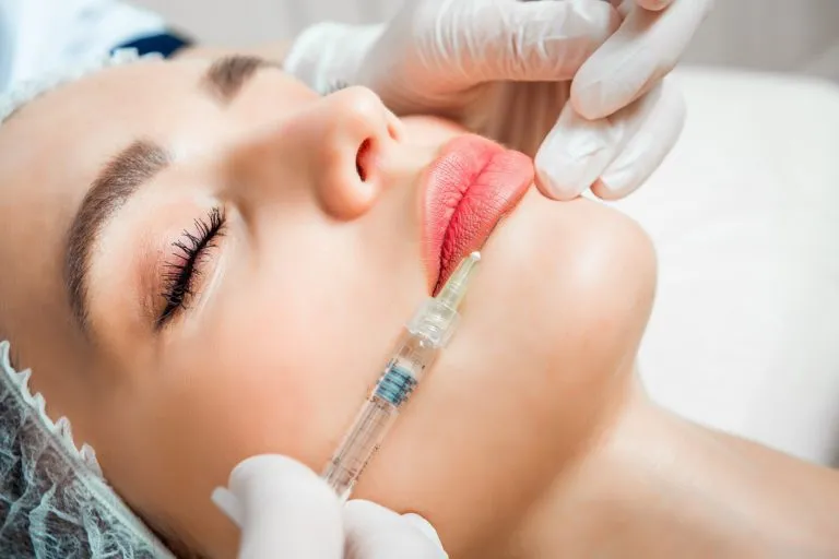 Tutti i segreti dei filler per le labbra