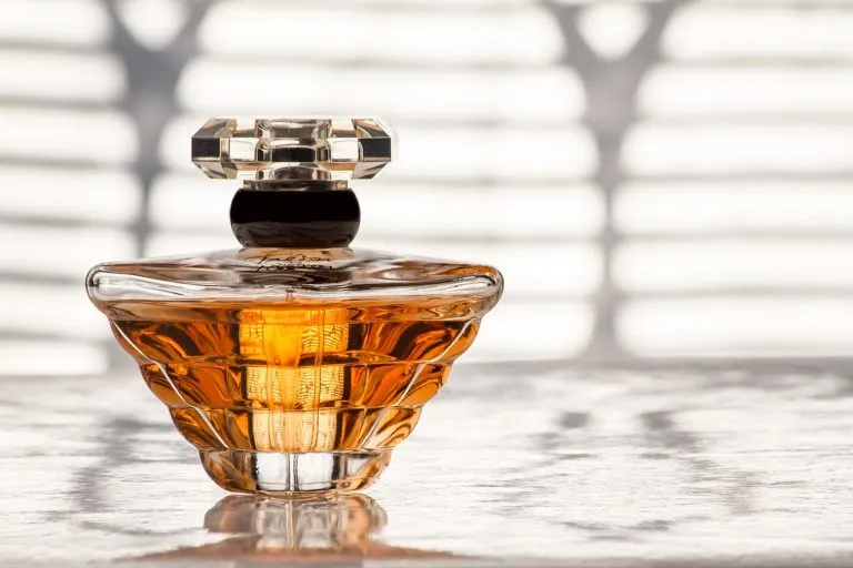 Quali sono le differenze fra: Eau de toilette, eau de parfum, eau de cologne e extrait?