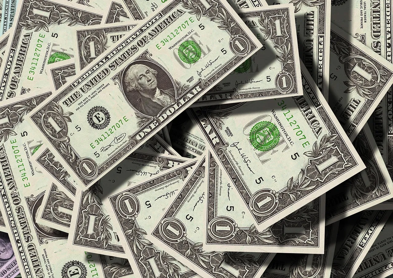 Si sveglia con 1 miliardo di dollari sul conto: accaduto in Italia