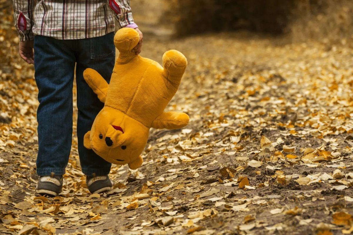 Save The Children denuncia lo sfruttamento dei minorenni sul lavoro