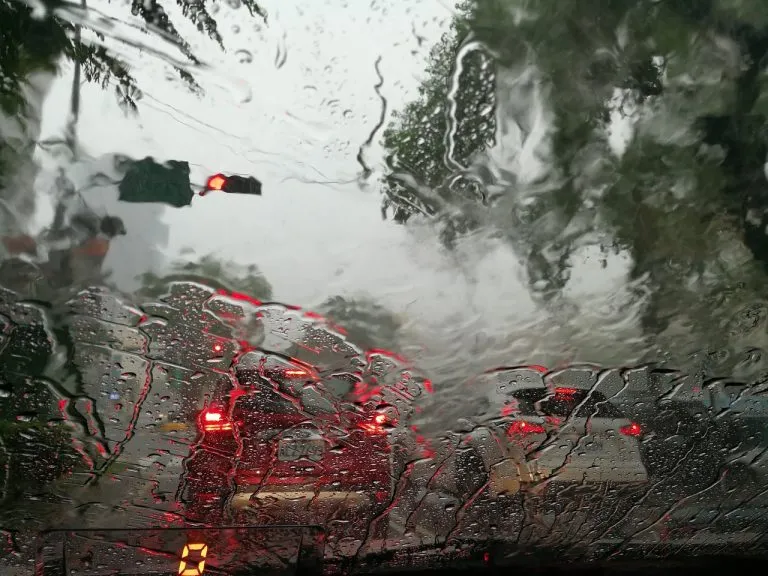 Tempesta di vento a Casale: velocità toccano quasi i 100 km/h