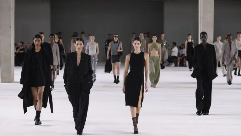 Milano fashion week primavera/estate 2024: date, mostre gratuite e sfilate aperte al pubblico