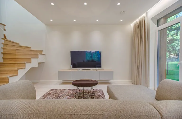 TV Led o Oled? Ecco quale delle due comprare
