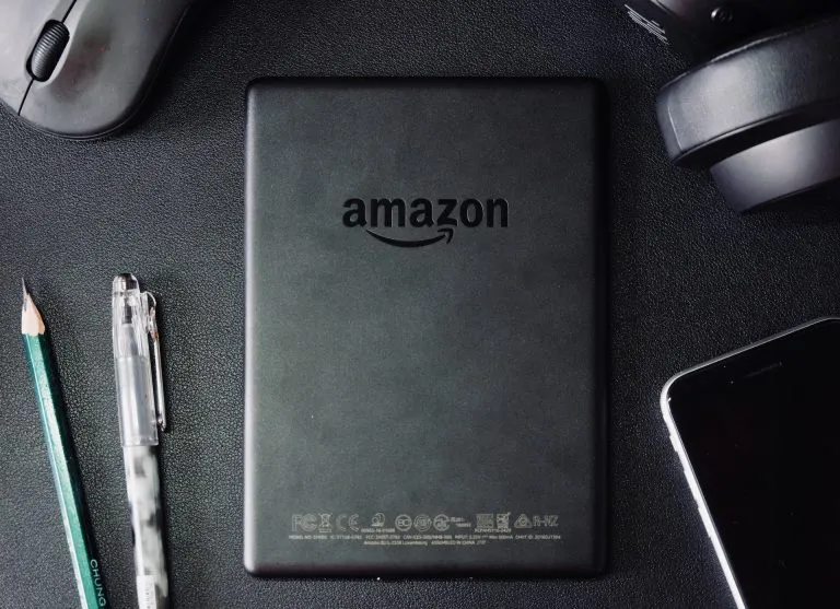 Dalle origini al successo mondiale: ecco la storia di Amazon