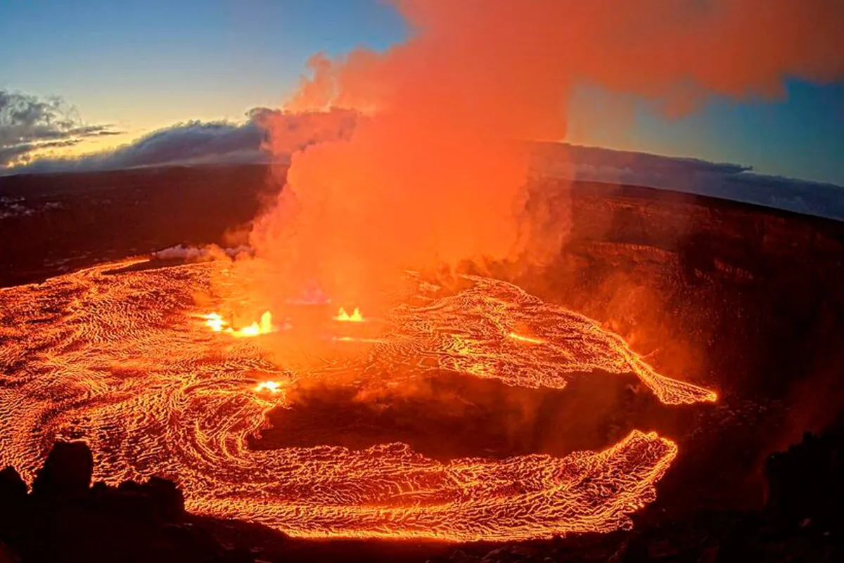 Kilauea, il vulcano più attivo delle Hawaii, erutta nuovamente